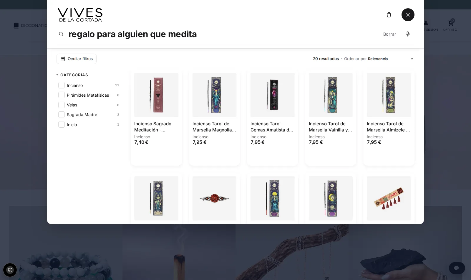 Buscador Findalo en vivescortadaimport.com: búsqueda en lenguaje natural «regalo para alguien que medita» resuelta con inciensos, pirámides y velas